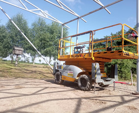Metalo gaminiai platformos anstatai stumdomi vartai / Uab Mechanas / Darbų pavyzdys ID 4552552