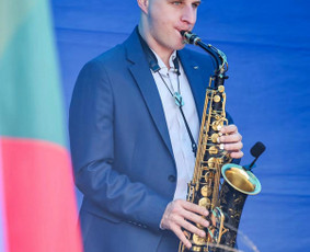 Muzikantai, dainininkai, grupės - Saksofonistas Tadas jūsų renginiams - 3