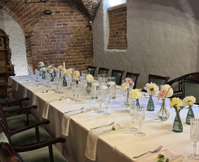 Švenčių dekoravimas ir floristika- estetiškas minimalizmas / Laura Abromaviciene / Darbų pavyzdys ID 4569802