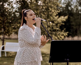 Muzikantai, dainininkai, grupės - Atlikėja Emilija &ndash; gyva muzika jūsų &scaron;ventėms ir renginiams - 2
