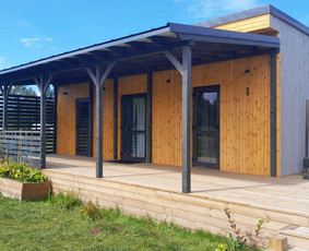Medinės pavėsinės, stoginės ir priestatai su montavimu / Latvijaskoks.lv / Darbų pavyzdys ID 4578962