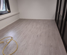 Laminato klojimas - Pilnas namų remontas. - 2