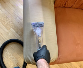 ✅Trumpai apie mūsų plaunamus siurblius ???
Tam, kad pasiekti geriausio mes naudojame ASHBYS ENFORCER siurblius. Dviejų variklių siurblys su galinga vandens pompa.