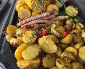 Food truck, maisto vagonėlis - Užkandžiai ir kar&scaron;ti grill patiekalai - 2