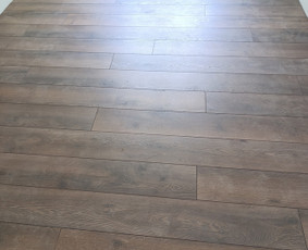 Laminato klojimas - Apdaila namams - 1