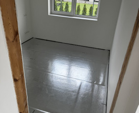 Laminato klojimas - Vidinių durų montavimas, grindjuosčių ir grindų klojimas. - 3