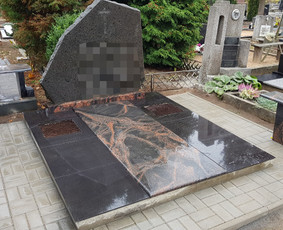 Kapavietės projekto įrengimas, paminklo bei granito plokščių montavimas, trinkelių klojimas.