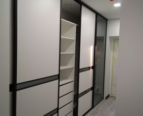 Spintos ,drabužinės,pertvaros,stumdomos durys,vonios baldai / Ramunas Navickas / Darbų pavyzdys ID 1020395