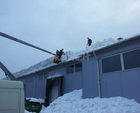 Sniego valymas - Sniego valymas nuo stogų, varveklių &scaron;alinimas - 1