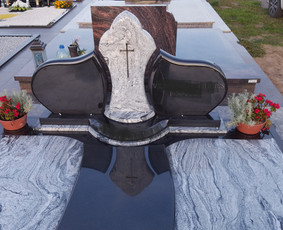 Paminklai. Uždangos. Antkapiai. Stalviršiai. Laiptai. - Paminklų gamyba - 1 Paminklų gamyba - Paminklai. Uždangos. Antkapiai. Stalviršiai. Laiptai. - 1