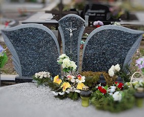 Kapų tvarkymas,dengimas plokštėmis,paminklai,vazos,žvakidės / Paminklai Vakarų Lietuva / Darbų pavyzdys ID 1031735