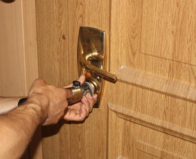 Avarinis atrakinimas, spynų keitimas, raktų gamyba - Avarinis atrakinimas - 3 Avarinis atrakinimas - Avarinis atrakinimas, spynų keitimas, raktų gamyba - 3