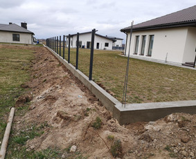 Pamateliai tvoros pamatas poliai atramines / Renaldas Buta / Darbų pavyzdys ID 1077609