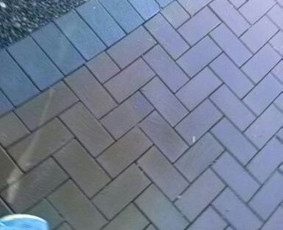 Trinkelių klojimas - Trinkeliu klojimo darbai,tvoru,pamatu betonavimas - 1