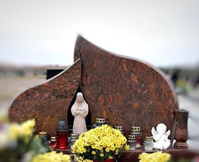 Kapų tvarkymas,dengimas plokštėmis,paminklai,vazos,žvakidės - Paminklų gamyba - 2 Paminklų gamyba - Kapų tvarkymas,dengimas plokštėmis,paminklai,vazos,žvakidės - 2