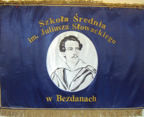 Visos siuvinėjimo paslaugos ir aksesuarai / UAB Edlonta / Darbų pavyzdys ID 1091309