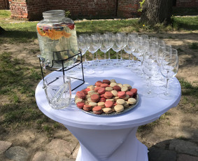 Modernus vaišių staliukas