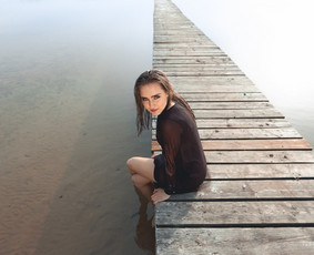 Asmeninė fotosesija vandeny, tą kart pirmą kart radau nuostabų tiltą, nuvykstu ir dabar prie jo aplankyti, pabūti ramybėje ;)