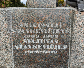 Raidžių kalimas kapavietėse / Vidmantas / Darbų pavyzdys ID 1166107