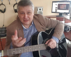 Muzikos mokytojas - Muzikos mokytojai - 3 Muzikos mokytojai - Muzikos mokytojas - 3