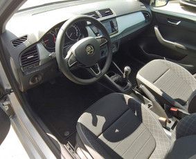 2018-2020 m. Škoda Fabia Facelift 1.0 TSI. Ekonomiškas benzininis variklis. Mechaninė pavarų dėžė.