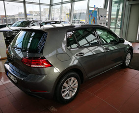 2018-2020 m. VW Golf MK7 Comfortline Business Facelift 1.0 TSI 85KW. Ekonomiškas benzininis variklis. Automatinė pavarų dėžė.