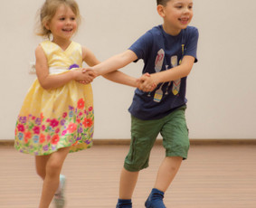 Smagioji Šokliukų (4-5m.) kompanija visada judesy!