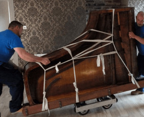 Pianinų gabenimas - Perkraustymo Paslaugos - Krovinių Pervežimas - Utilizavimas - 1