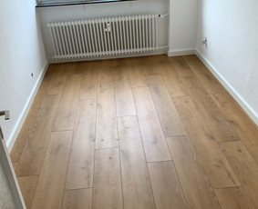 Visų tipų parketo, laminato, vinilines dangos klojimas / Rolandas Teišerskis / Darbų pavyzdys ID 1237951