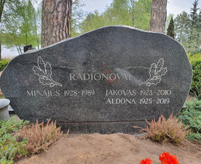 Raidžių kalimas kapavietėse / Vidmantas / Darbų pavyzdys ID 1246909