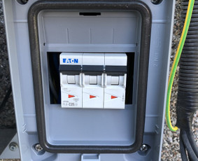 Mb Elmata Lt (saulės elektrinių ir jų komponentų montavimas) / Matas Raščius / Darbų pavyzdys ID 1247749