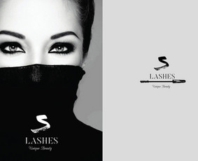 Logotipas. Blakstienų priklijavimas