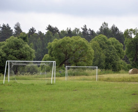 Sodybos nuoma. Futbolo aikštele