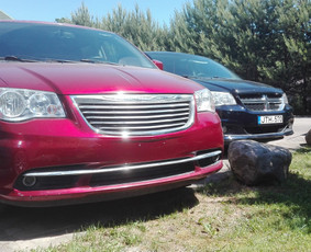 Dodge / Chrysler komfortiškų minivenų nuoma.