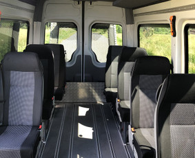 Jums reikalingu metu nuvešime Jus į Vilniaus ar Kauno oro uostą, parinkdami Jums tinkamiausią transportą, atsižvelgiant į keleivių skaičių bei bagažo kiekį, taip galėdami pasiūlyti teisingą kainą.