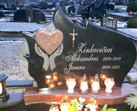 Paminklai, antkapiai, granito plokštės kapo dengimui . / Anicetas Senulis / Darbų pavyzdys ID 245975