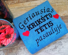 Rankšluostuko kaina 13 eurų, siuntimas registruotu paštu 2 eurai, omniva paštomatu 2,50
