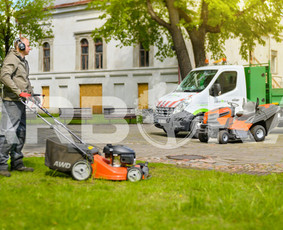 ? Vejos įrengimas ir atnaujinimas.
? Vejos sėjimas ir tręšimas.
? Vejos pjovimas, aeravimas ir priežiūra.
? Žolės ir pievų šienavimas.
? Piktžolių, samanų naikinimas.