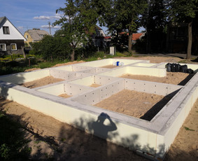 Pamatų įrengimas - Plokštuminiai pamatai - 1 Plokštuminiai pamatai - Pamatų įrengimas - 1