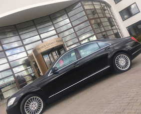 Keleivių pervežimas Vilniuje į "Vilniaus grand resort". Transfer in Vilnius. #w221 #w222 #sclass #starclass #vip #luxury #transport #transfer #vestuvėms #vestuvės weddings