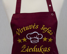 Siuvinėjimas ant prijuosčių ir kitos tekstilės pagal individualius užsakymus.