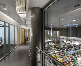 ULTRATOP dekoratyvinio betono grindų danga. Natūralus efektas. Biurų kompleksas "WORKLAND" Kaune. Architektai: Noarchitects
Nuotraukos: Leonas Garbačauskas