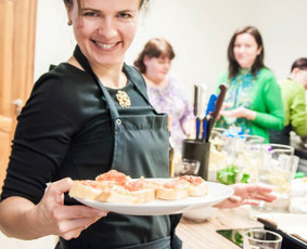 Komandiniai renginiai Kulinarijos studijoje - Įmonės renginių organizavimas - 2 Įmonės renginių organizavimas - Komandiniai renginiai Kulinarijos studijoje - 2