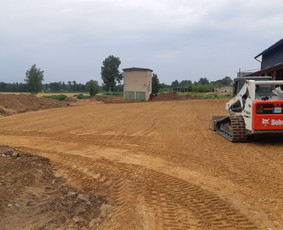 Mini krautuvo nuoma. Vejos įrengimas / MB JUSTEIRA / Darbų pavyzdys ID 1350957