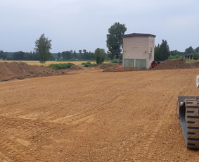 Mini krautuvo nuoma. Vejos įrengimas / MB JUSTEIRA / Darbų pavyzdys ID 1350959
