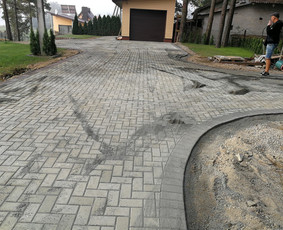 Trinkelių krašto prapjovimas, kai lenktos linijos