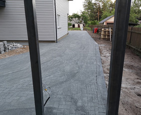įvažiavimo stulpų betonavimas, kai stulpai 100x100x4
