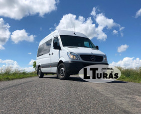 Į Vilnių už priimtiną kainą galima nuvykti ne tik autobusu, ne tik pakeleivingu automobiliu, bet ir automobiliu su vairuotoju!
Reikia automobilio didesnei, o gal ir didelei grupei žmonių? Turime!:)
