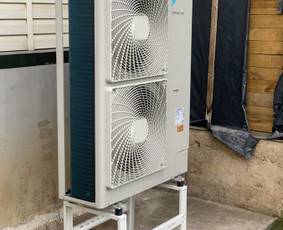 Šilumos siurblys oras vanduo Daikin Altherma 2 kartos 11kw
