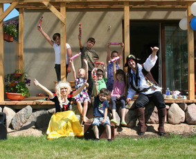 Personažai Jūsų šventei:) - Animatoriai, personažai vaikams - 3 Animatoriai, personažai vaikams - Personažai Jūsų šventei:) - 3